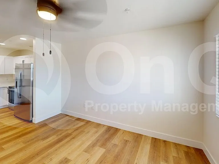 410 W Hadley St #2 — Photo 4