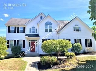 26 Regency Dr, Poughkeepsie, NY 12603