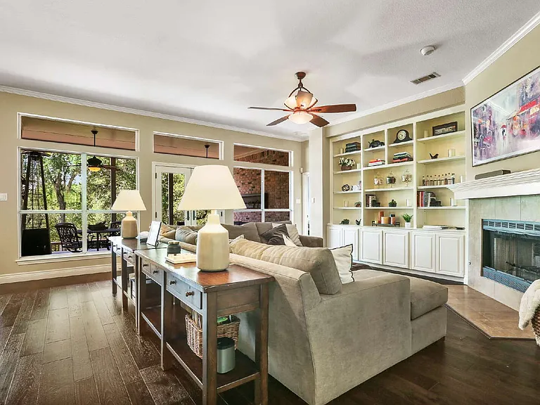 5609 Painted Valley Dr — Photo 5