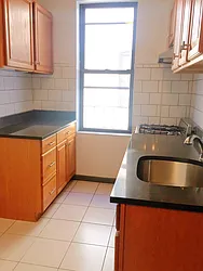 Rented by Rapid Realty Cobble Hill