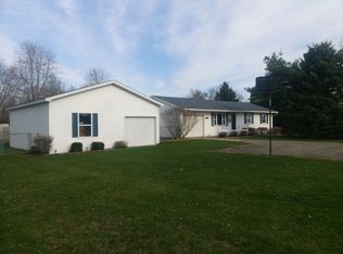 57193 Tim Ave, Three Rivers, MI 49093