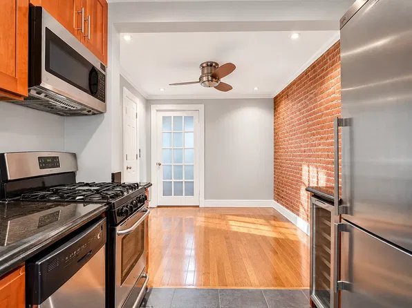 345 W 53rd St, New York, NY