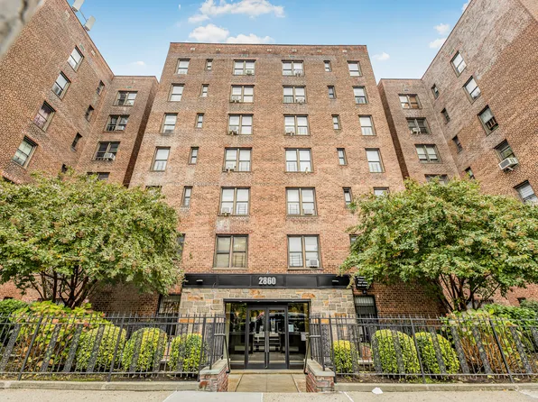 2860 Bailey Avenue image 18 of 19