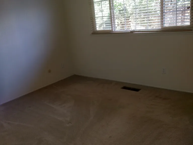 Oakmont Pl — Photo 7