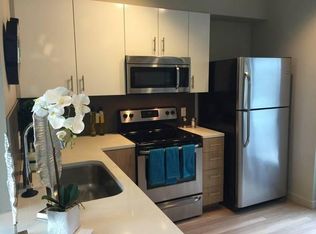 2010 NW Front Ave APT 309, Portland, OR 97209