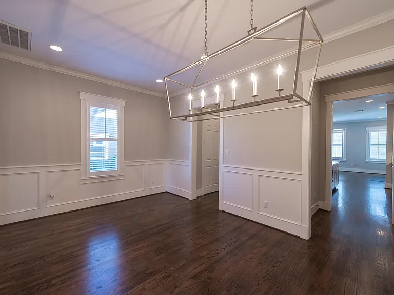 734B Allston St — Photo 4