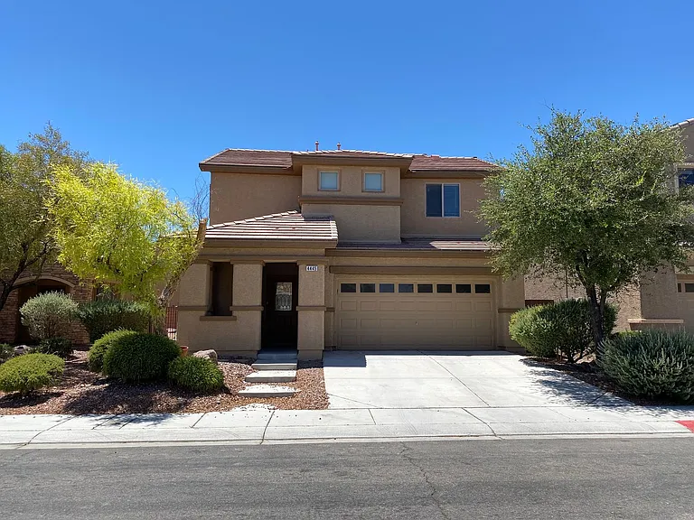 4445 Penguin Ave — Photo 1