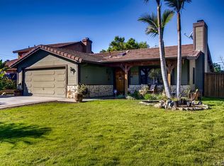 841 La Strada Dr, Fallbrook, CA 92028