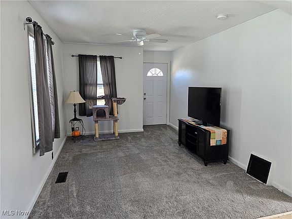 5th image of 106 McKinley St
