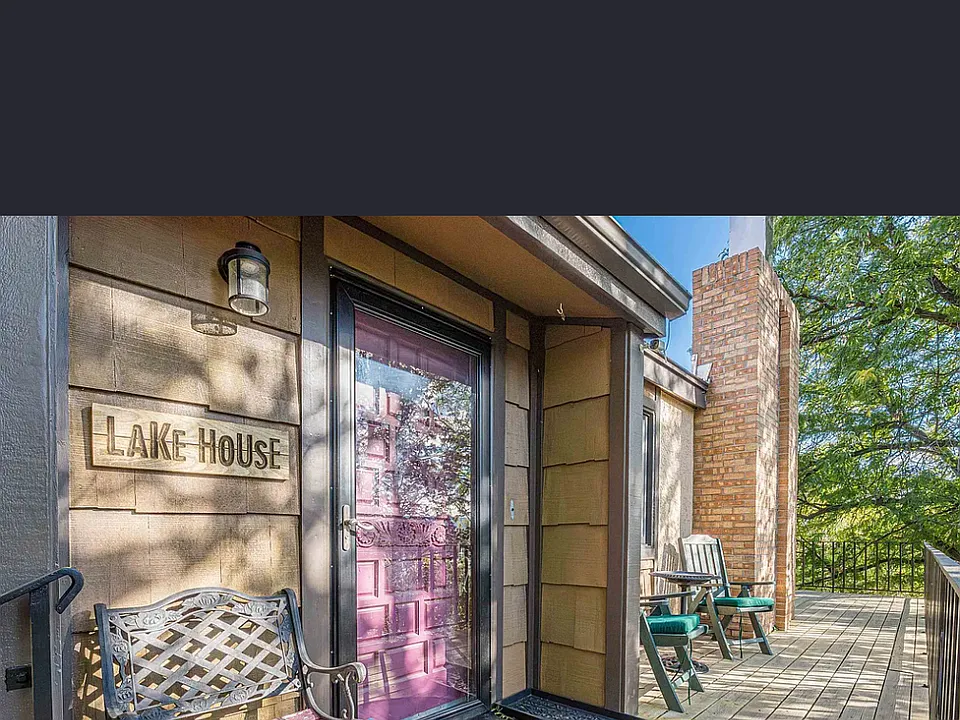 1041 Lakeside Dr #A
