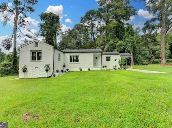 6654 Old Covington Rd, Lithonia, GA 30058