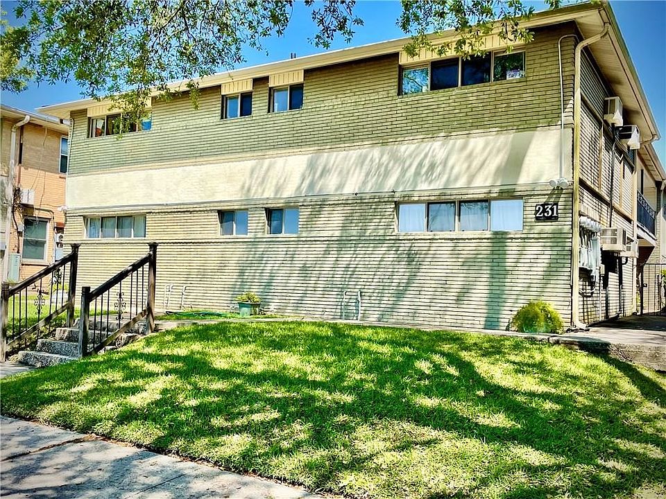 1st image of 231 Opal St APT 2