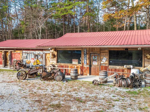 11882 Highway 68, Tellico Plains, TN 37385