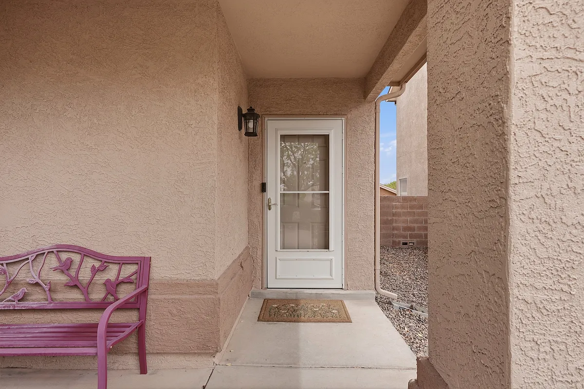 Building Photo - Puccini Trl NW