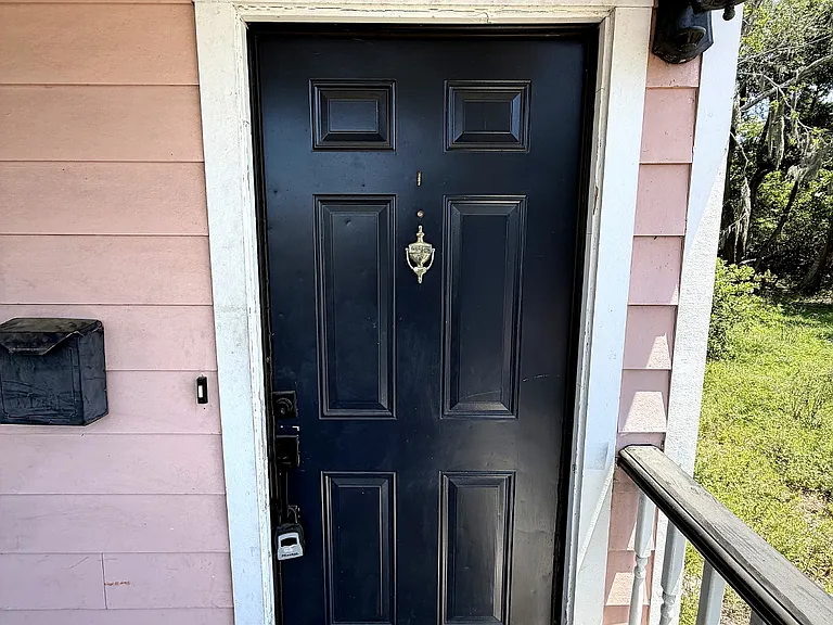 616 E Gwinnett St — Photo 10