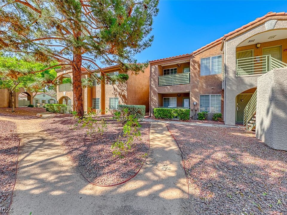 1st image of 2111 Sealion Dr Unit 101