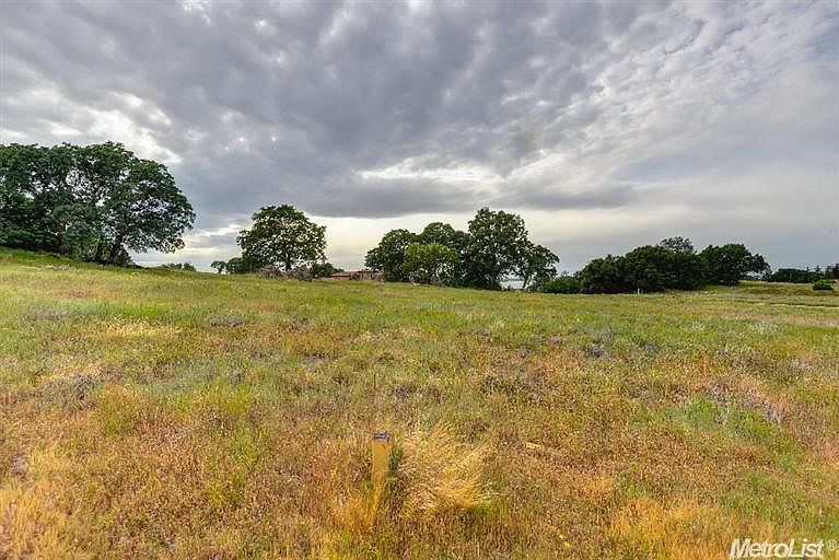 1st image of Lot 99 Capentanios
