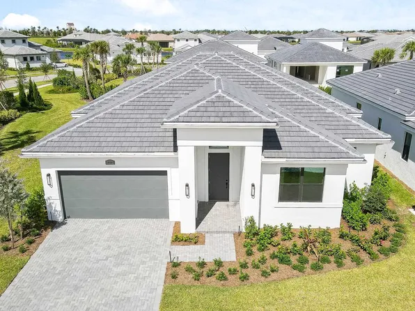 10080 SW Latium Way, Port Saint Lucie, FL 34986