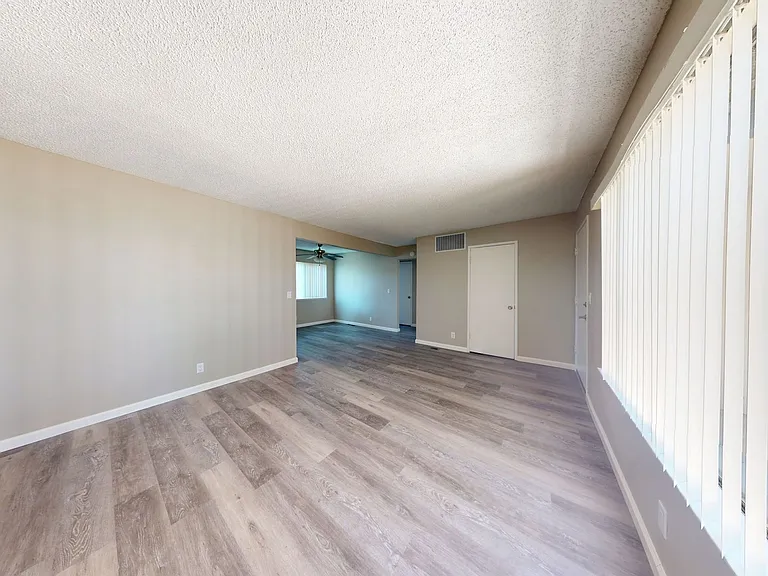 Hidden Glen Apartments — Photo 9