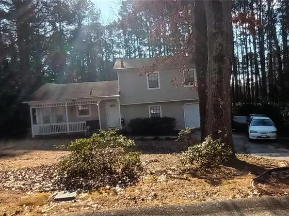 977 Leeward Ln, Jonesboro, GA 30238