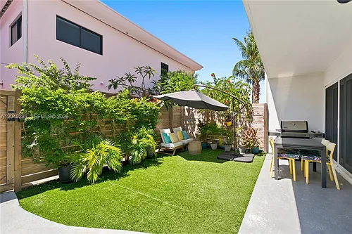 7334 Gary Ave Photo 1