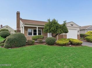 15 Buckingham Drive N, Manchester, NJ 08759