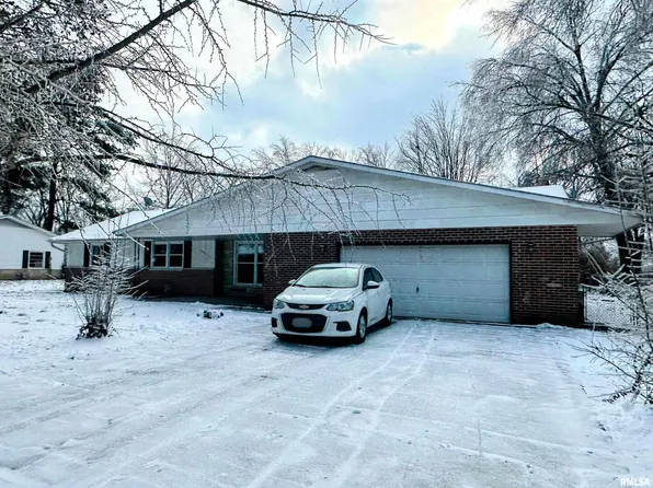 1509 E Gary Dr, Carbondale, IL 62902