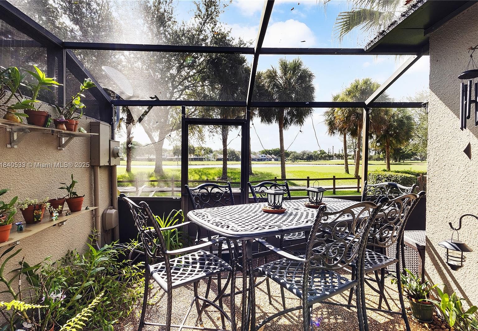 1341 W Fairway Rd #1