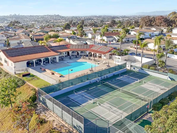 629 Via Santiago, Vista, CA 92081