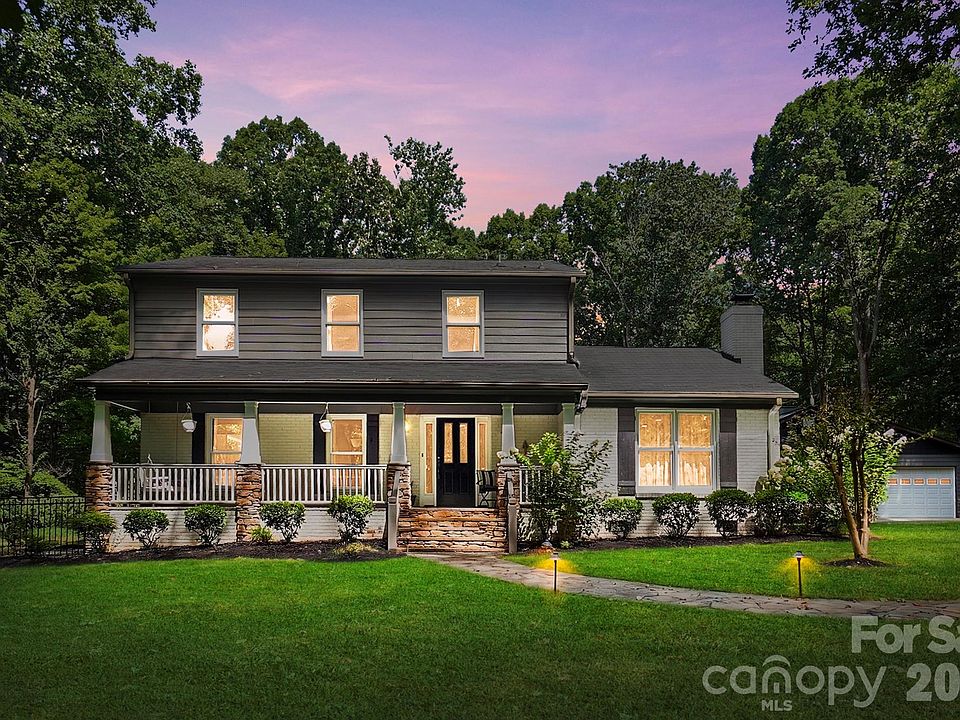 1st image of 432 Raintree Dr