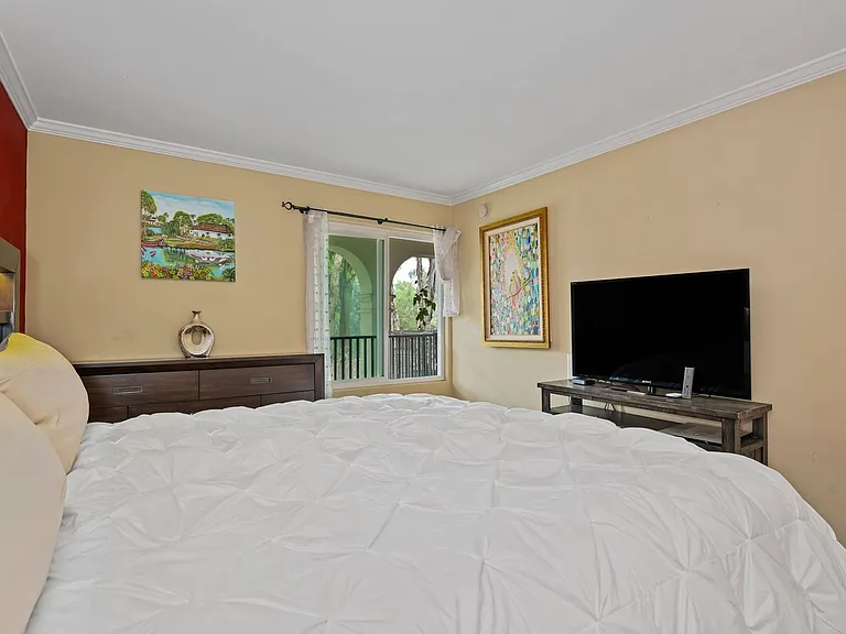 151 Por La Mar Cir — Photo 15