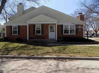 24618 Spring Ln, Harrison Township, MI 48045