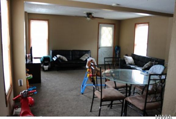 2nd image of 410 W 19th St
