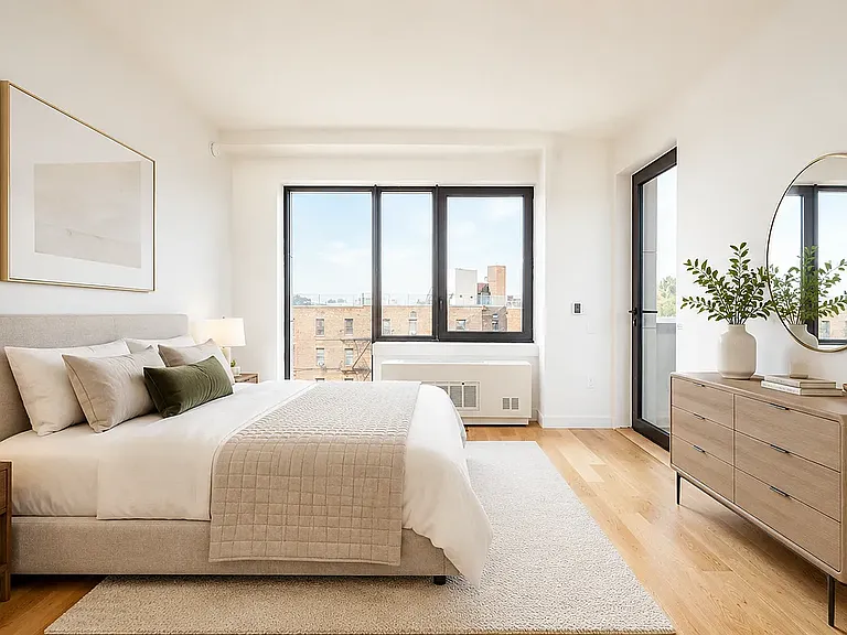 1801 Ocean Ave #8C — Photo 4