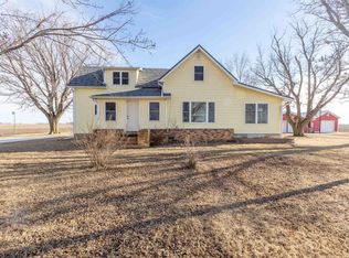 12385 Buckeye Ave, Whiting, IA 51063