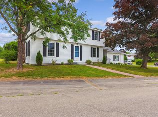 3 Mayfair Cir, Augusta, ME 04330