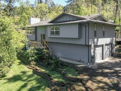 759 S 71st St, Springfield, OR, 97478