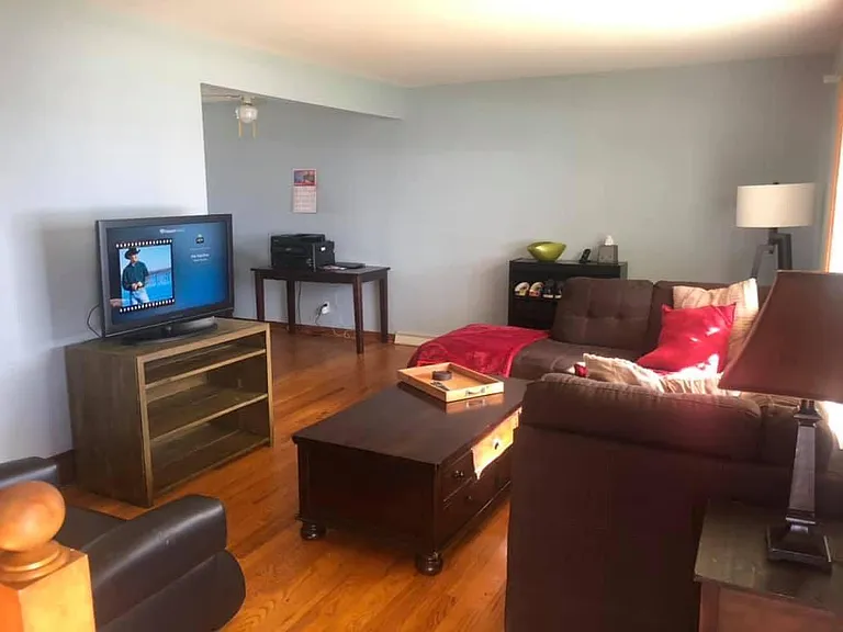 709 Allerton St — Photo 3
