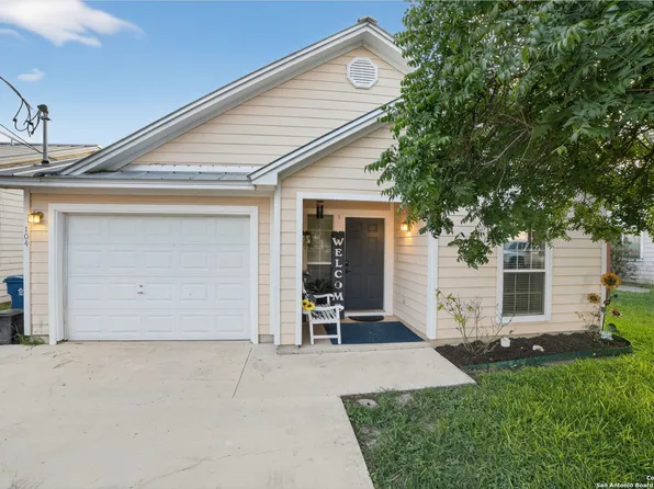 104 Amelia Ct, Kerrville, TX 78028