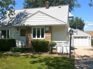 53 Coventry Rd, Buffalo, NY 14217