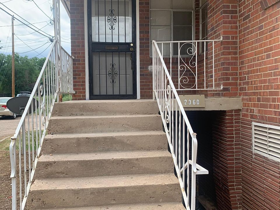 Upper level unit.