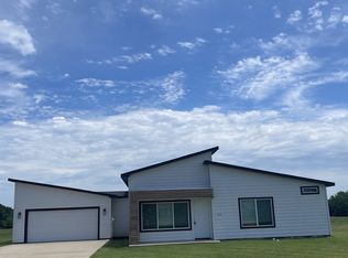 63 Blackjack Cir, Pottsboro, TX 75076