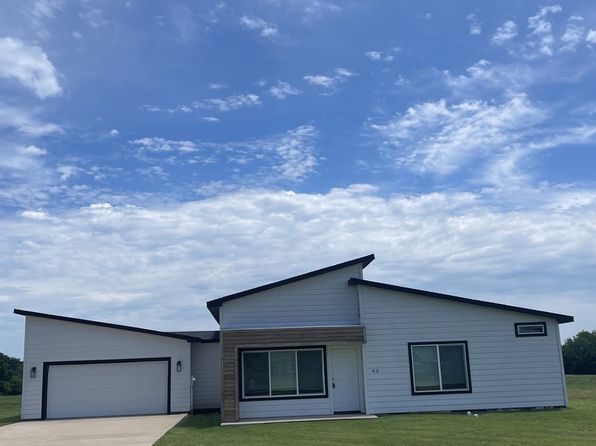 63 Blackjack Cir