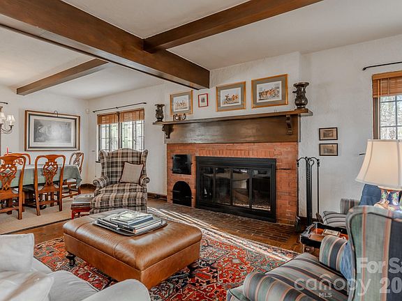 5th image of 130 Stone Ridge Ln