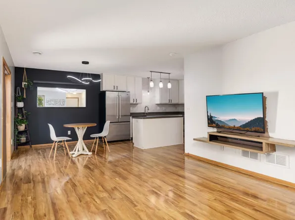 11492 Town Center Dr NE, Saint Michael, MN 55376