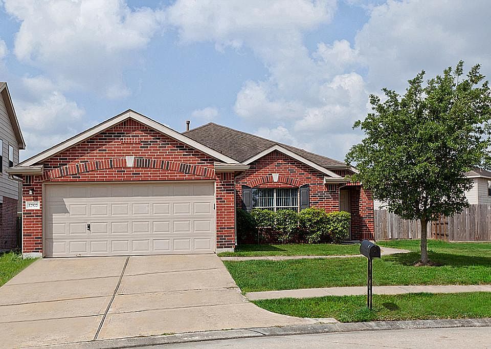 1st image of 12022 Christophers Walk Ct