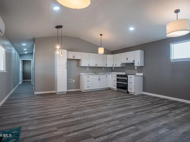8335 Roseway Dr #2 — Photo 2