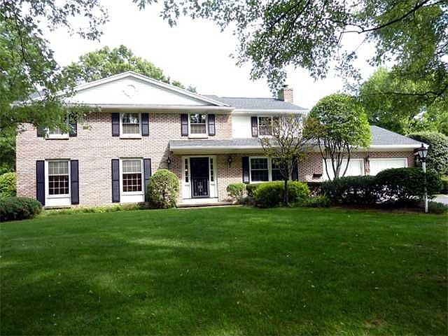 1st image of 51 Brentwood Dr