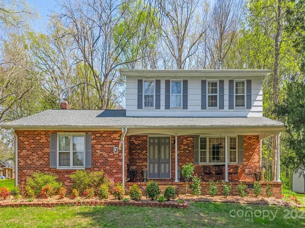 201 Bayberry Dr, Salisbury, NC 28147