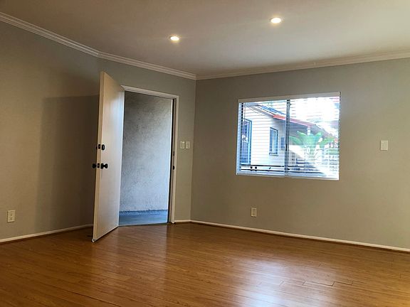 5th image of 120 Roswell Ave APT 9